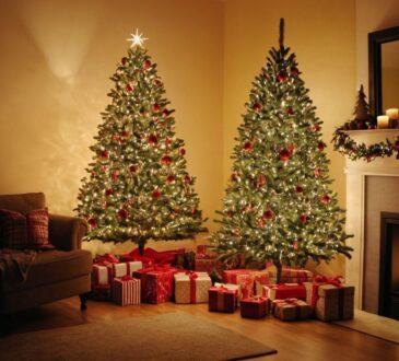 Künstlicher Weihnachtsbaum mit Beleuchtung: Der Testsieger für festliche Stimmung