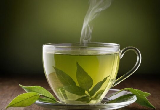 Hat grüner Tee Koffein? Alles, was Sie darüber wissen müssen